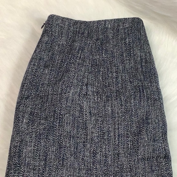 NWT🫐Theory High Rise Mini Skirt in Navy Multi Herring Melange - Picture 13 of 16